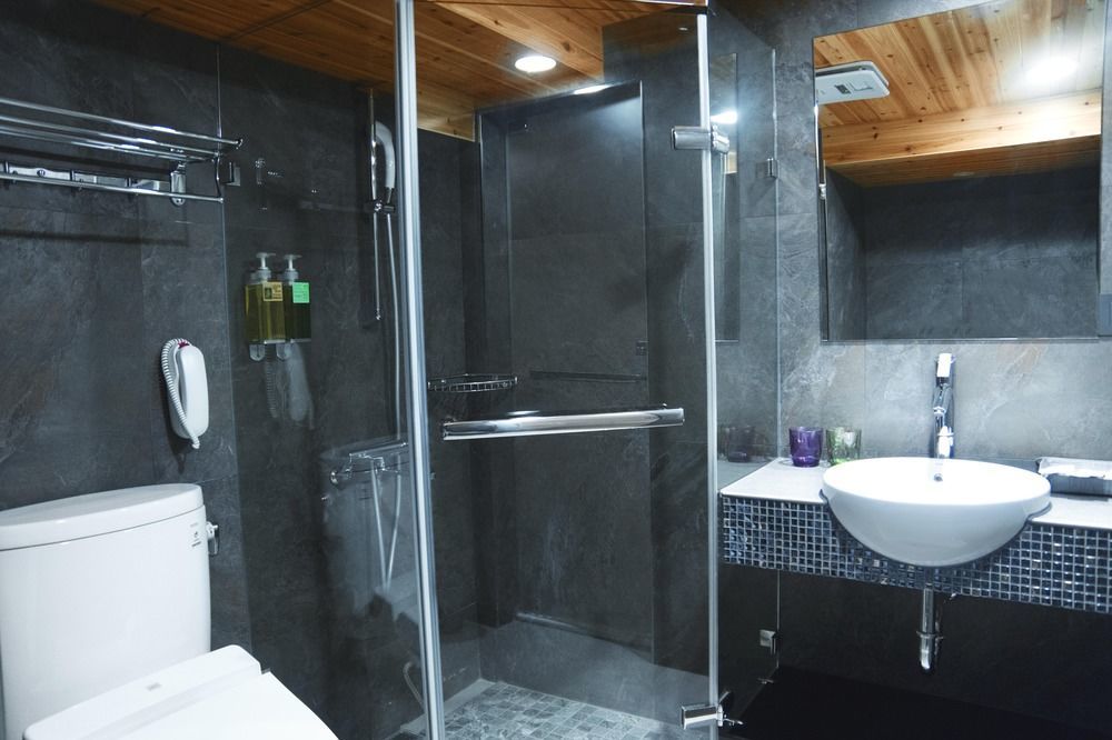 Hotel I Journey Tajpej Kültér fotó